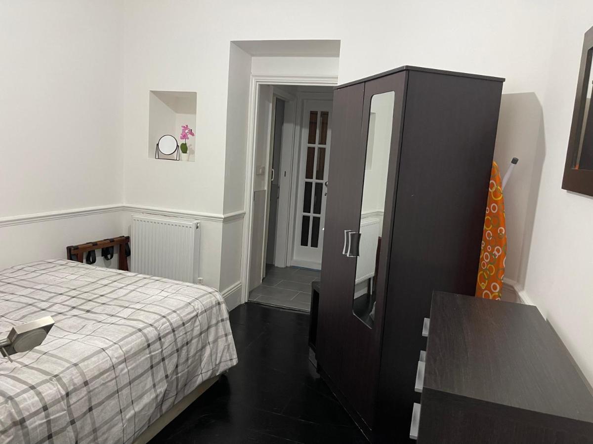 93 Charlotte Apartment Лондон Екстериор снимка