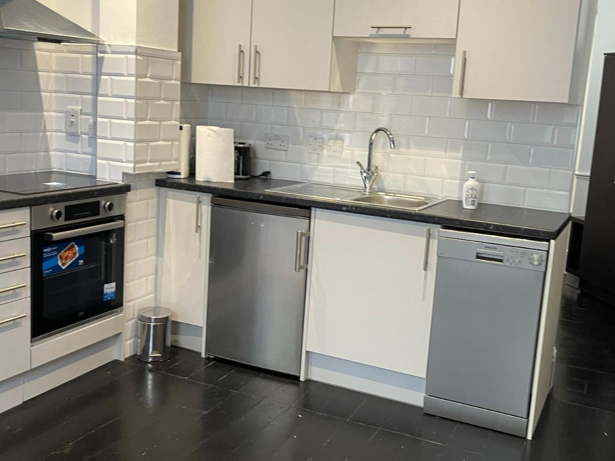 93 Charlotte Apartment Лондон Екстериор снимка